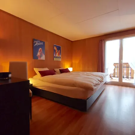 Ramoz Hotel *